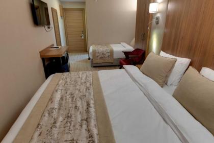 istport hotel - image 19