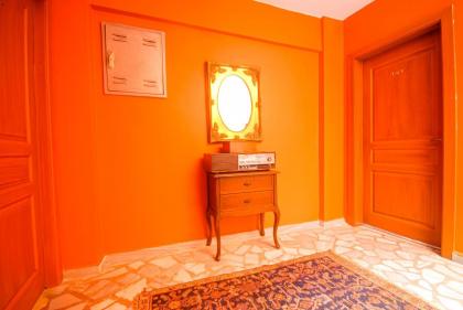 istanbul enjoyer suit - image 21