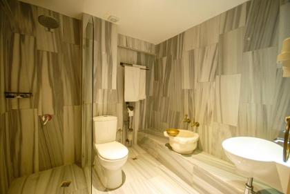 istanbul enjoyer suit - image 23