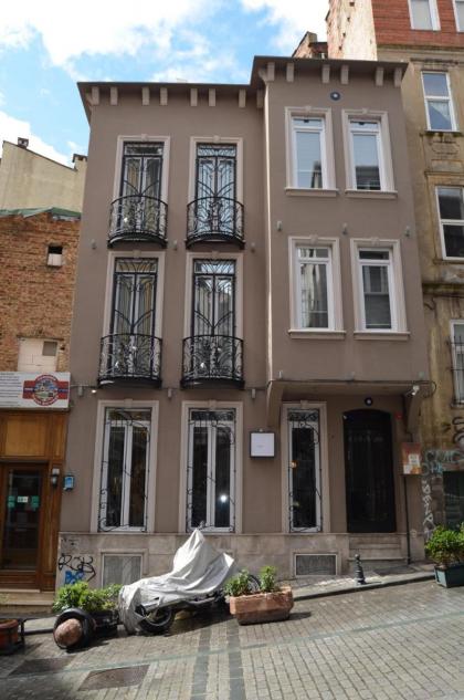 Benan Apartment - image 22