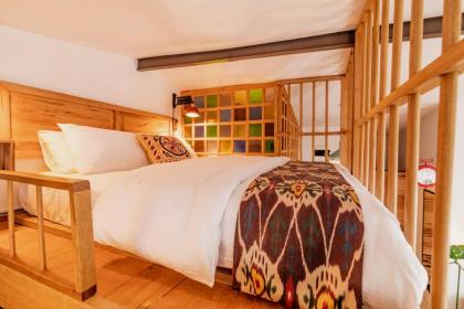 The Istanbuller - image 25