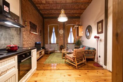 The Istanbuller - image 29