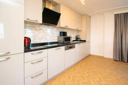 Delightful Residence Maiden Tower - image 30