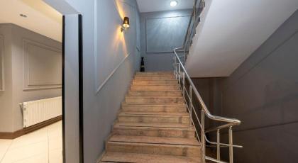 COMFORT SUİTES HOTEL - image 25