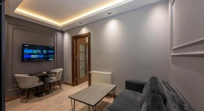 COMFORT SUİTES HOTEL - image 28