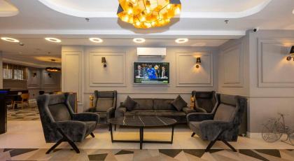 COMFORT SUİTES HOTEL - image 4