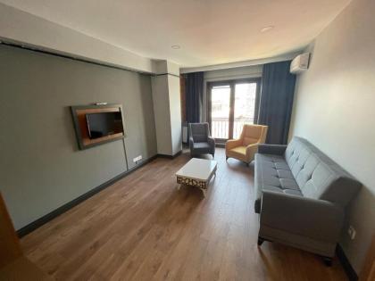 Almina Apartments&Suites - image 3