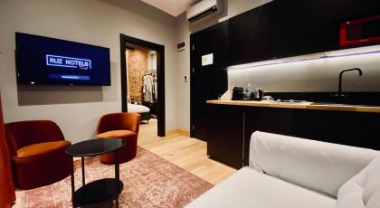 RUZ Hotels - image 9