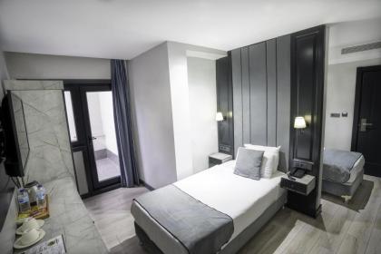 Plus Hotel Express - image 27
