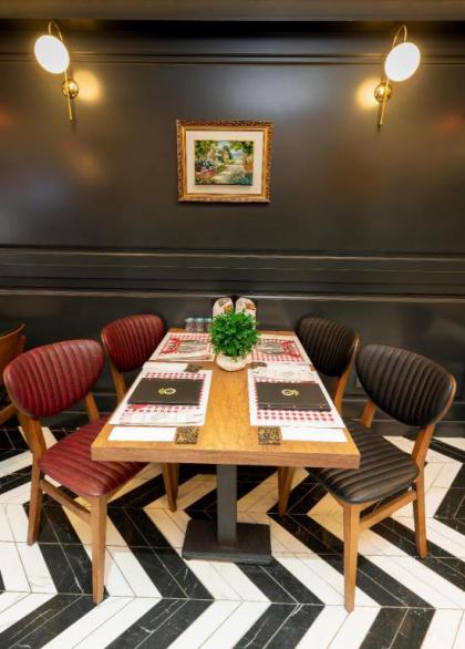 EXPRESS PLUS HOTEL - image 12