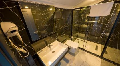 EXPRESS PLUS HOTEL - image 14