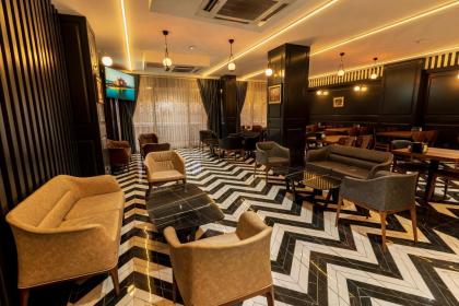 EXPRESS PLUS HOTEL - image 5