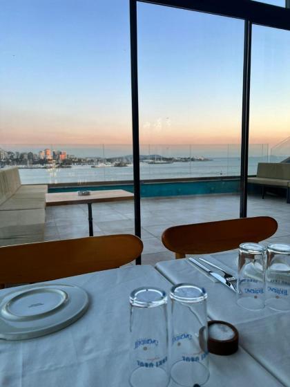 Riva's Moda - image 21