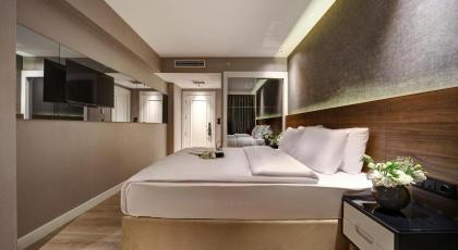 Dora Pera Hotel - image 28