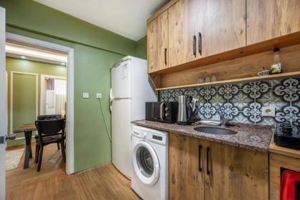 SECRET GARDEN - basement - image 18