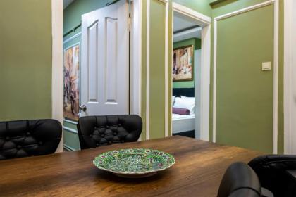 SECRET GARDEN - basement - image 23