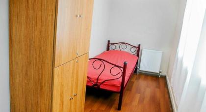 Gökçe Pansiyon - Only men - image 30