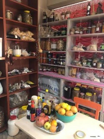 Delicious foodsComfortablePerfect Location Shop - image 12