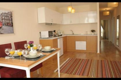 Three Apples Suites Taksim - image 26