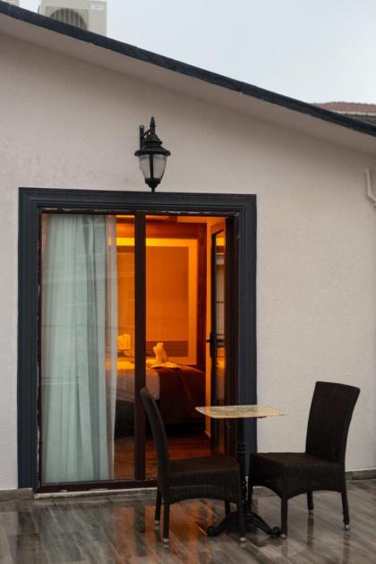 HOTEL DI POESIA - image 10