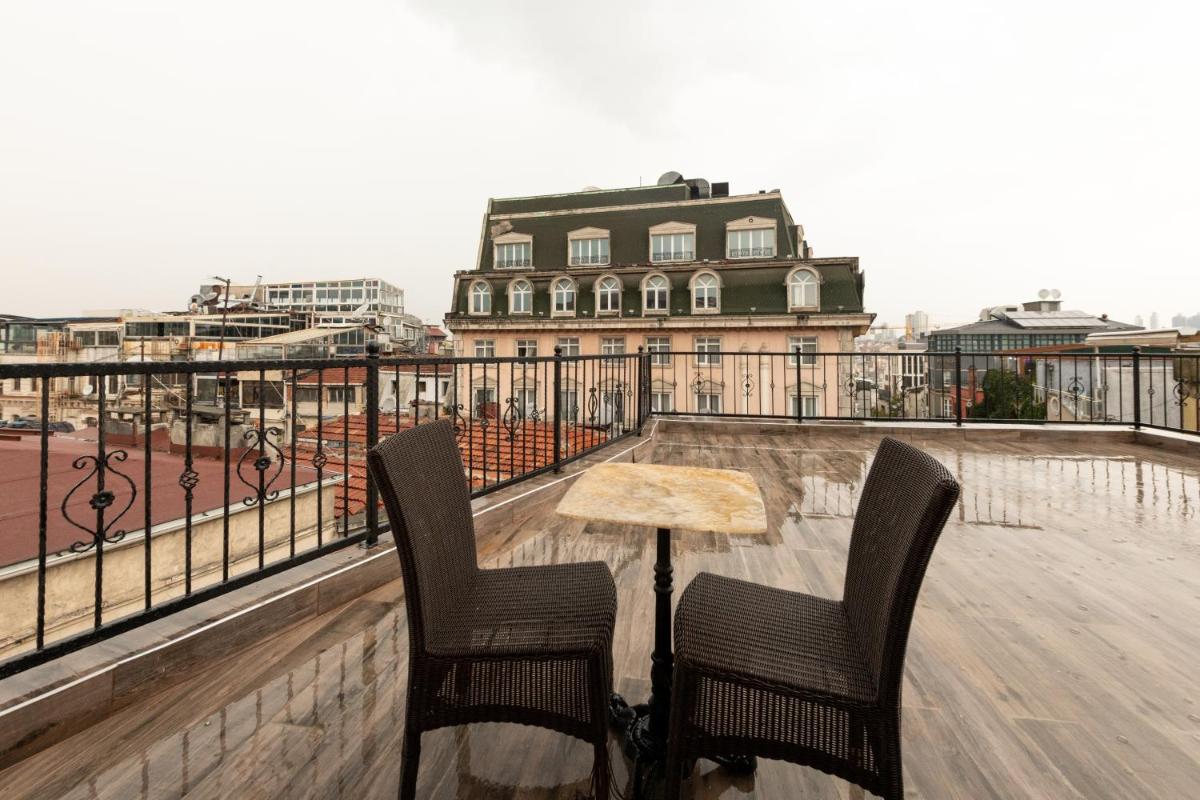 HOTEL DI POESIA - image 2