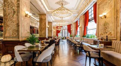 Cronton Design Hotel - image 16
