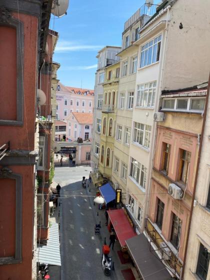 Taksim Pera Aparts - image 7