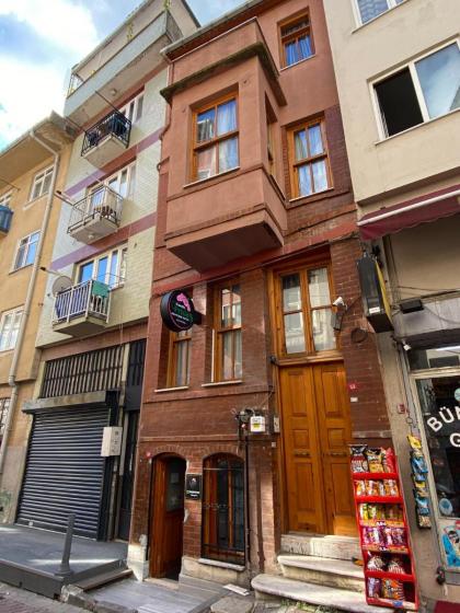 CASA DE FRİDA'S BEŞİKTAŞ