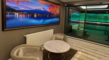 MQ Hotel Suites - image 11