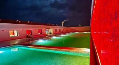 MQ Hotel Suites - image 14