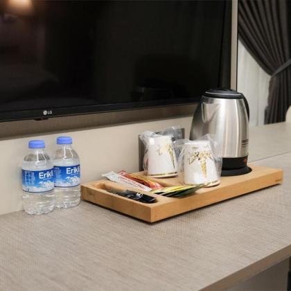 MQ Hotel Suites - image 19