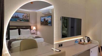 MQ Hotel Suites - image 22