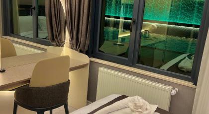 MQ Hotel Suites - image 25