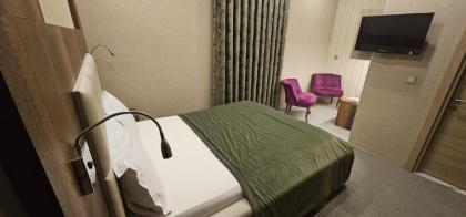 Mardy Hotel - image 29