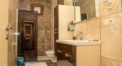 HİLL SUİTES - image 11
