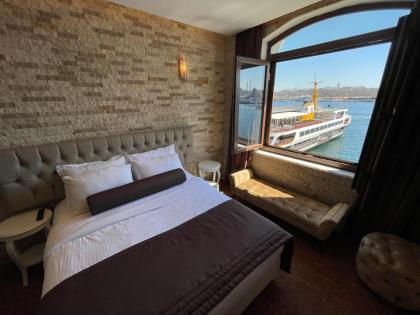 Weingart Port Seaside