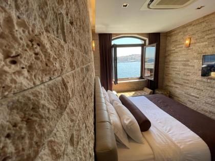 Weingart Port Seaside - image 11