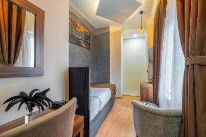 Monezza Hotel - image 23