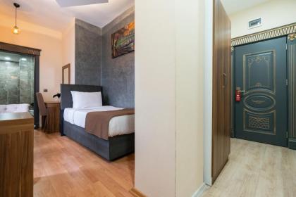 Monezza Hotel - image 26
