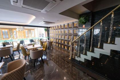 Costera Hotel - image 12