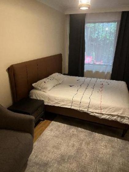 Apartment with garden in the center of ?i?li - image 16