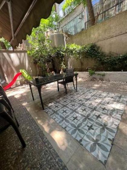 Apartment with garden in the center of ?i?li - image 18