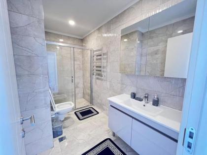 WONDER HOMES - Ultra Luxury Rooftop Penthouse w/ Bosphorus View&Terrace - image 13