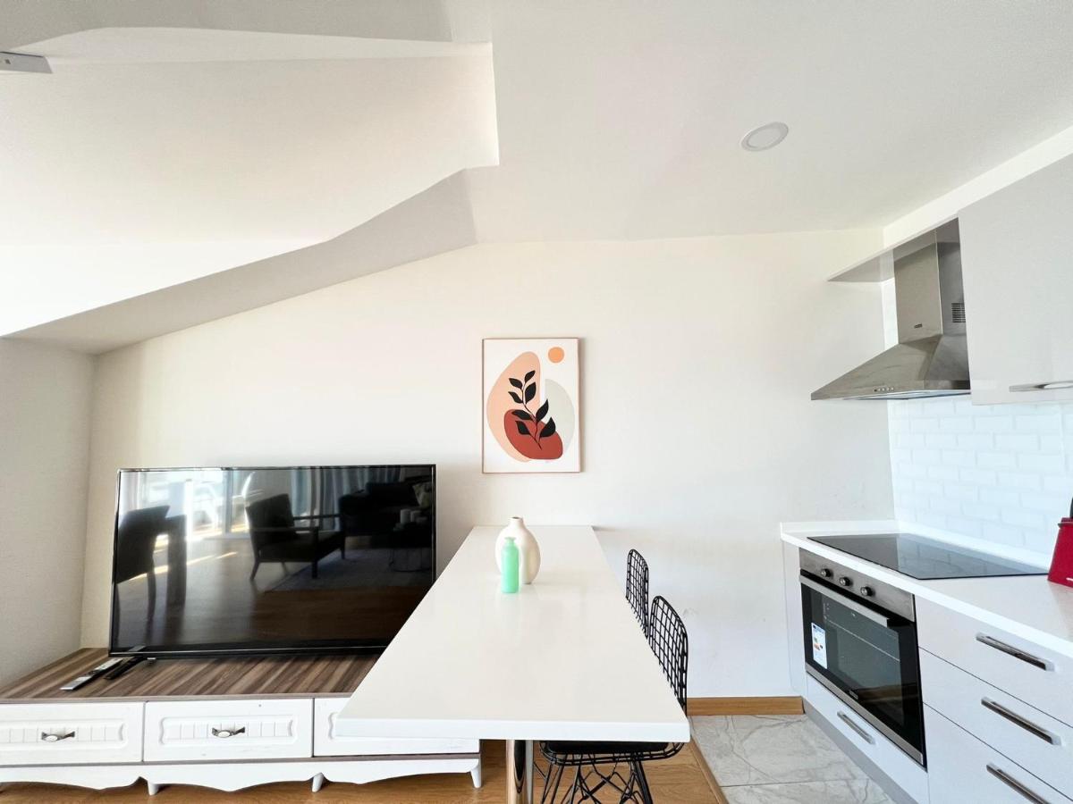 WONDER HOMES - Ultra Luxury Rooftop Penthouse w/ Bosphorus View&Terrace - image 6