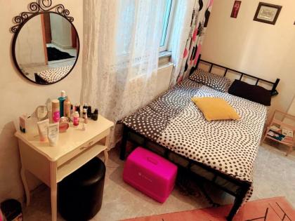 Lovely 2-bedroom condo in the best area!