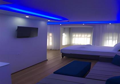 BLUE ROYAL HOTEL - image 22