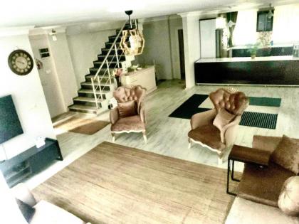 Villa room in the airport in the forest - image 2