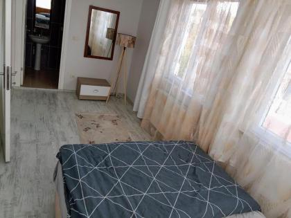 Villa room in the airport in the forest - image 9