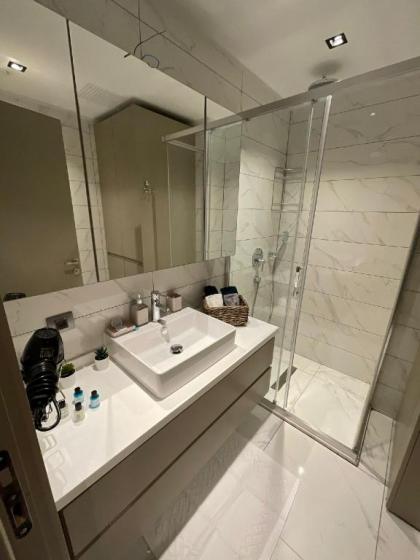Modern New Studio Apartment near Mall of Istanbul - image 15