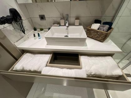 Modern New Studio Apartment near Mall of Istanbul - image 7